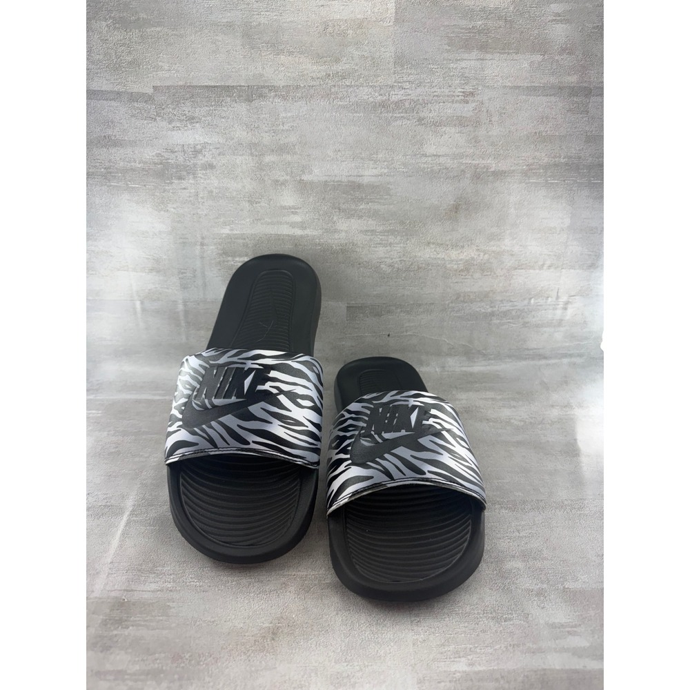Nike Victori One Women Black White Zebra Print Slide Sandals CN9676-011 Size 8
